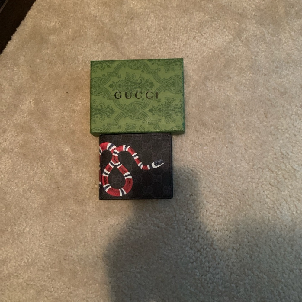 Gucci Black and Red Snake Key Card Holder